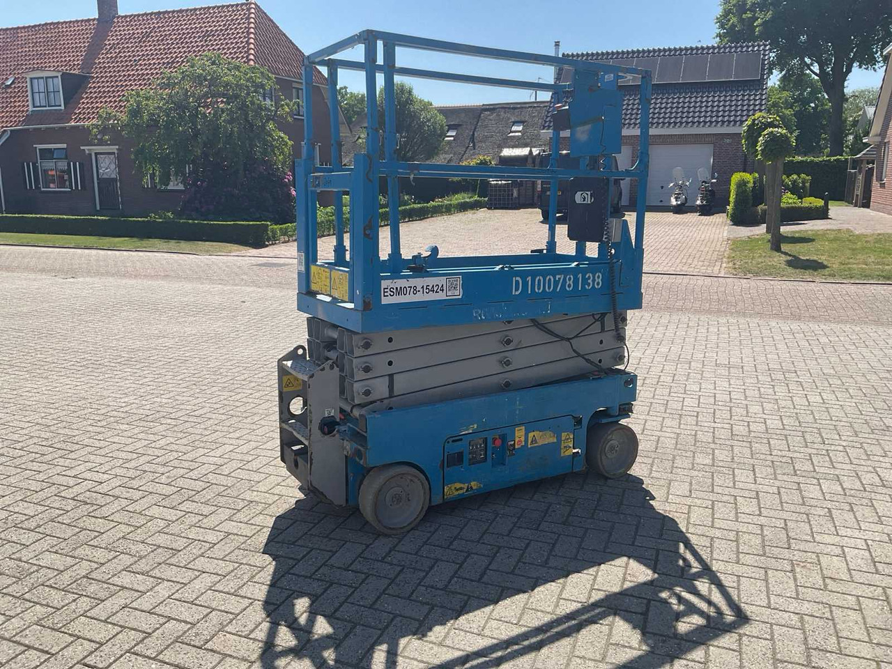 Genie 1932 - Aerial platform: picture 5 Genie 1932 - Aerial platform: picture 5