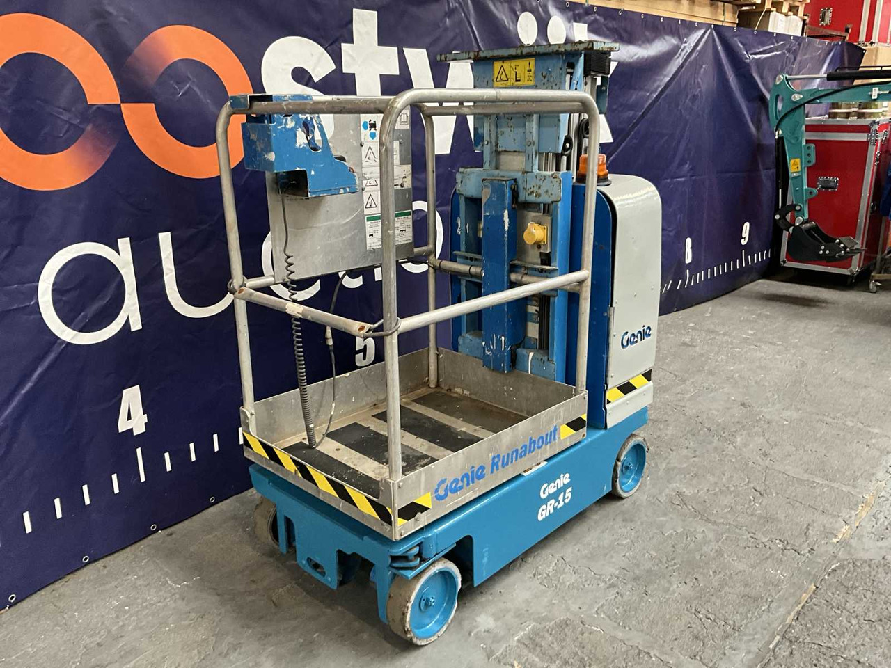 Genie GR-15 - Aerial platform: picture 4 Genie GR-15 - Aerial platform: picture 4