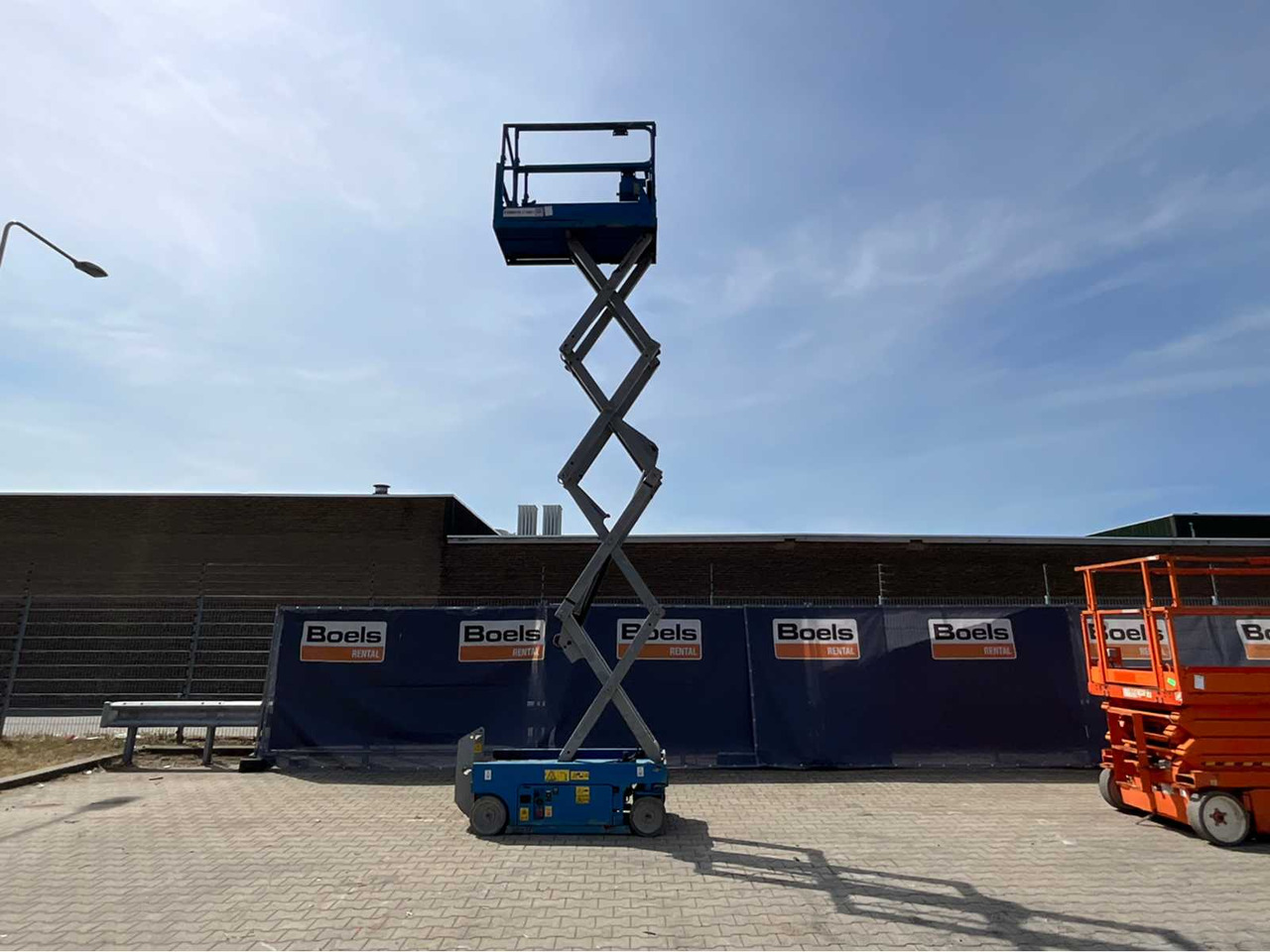 Genie GS-1932 - Aerial platform: picture 1 Genie GS-1932 - Aerial platform: picture 1