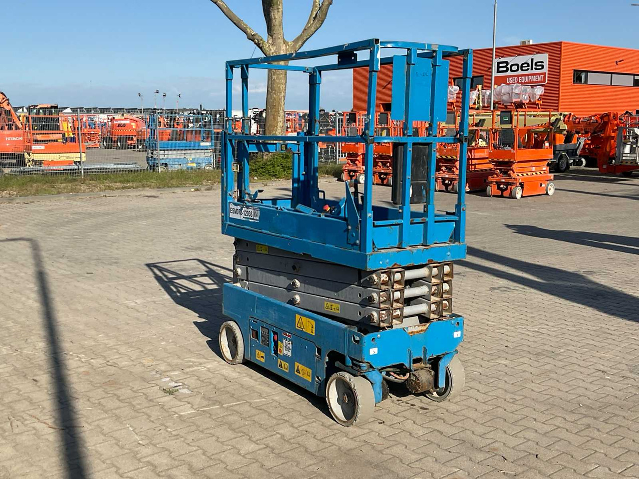 Genie GS-1932 - Aerial platform: picture 4 Genie GS-1932 - Aerial platform: picture 4