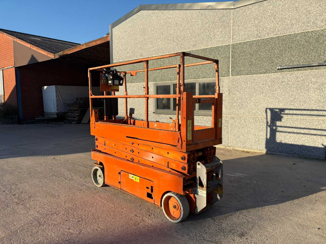 Genie GS-2032 - Aerial platform: picture 5 Genie GS-2032 - Aerial platform: picture 5