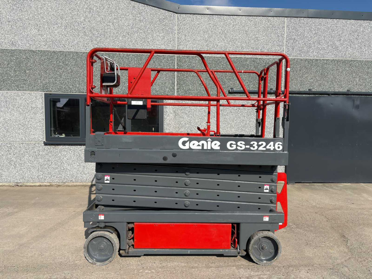 Genie GS-3246 - Aerial platform: picture 2 Genie GS-3246 - Aerial platform: picture 2
