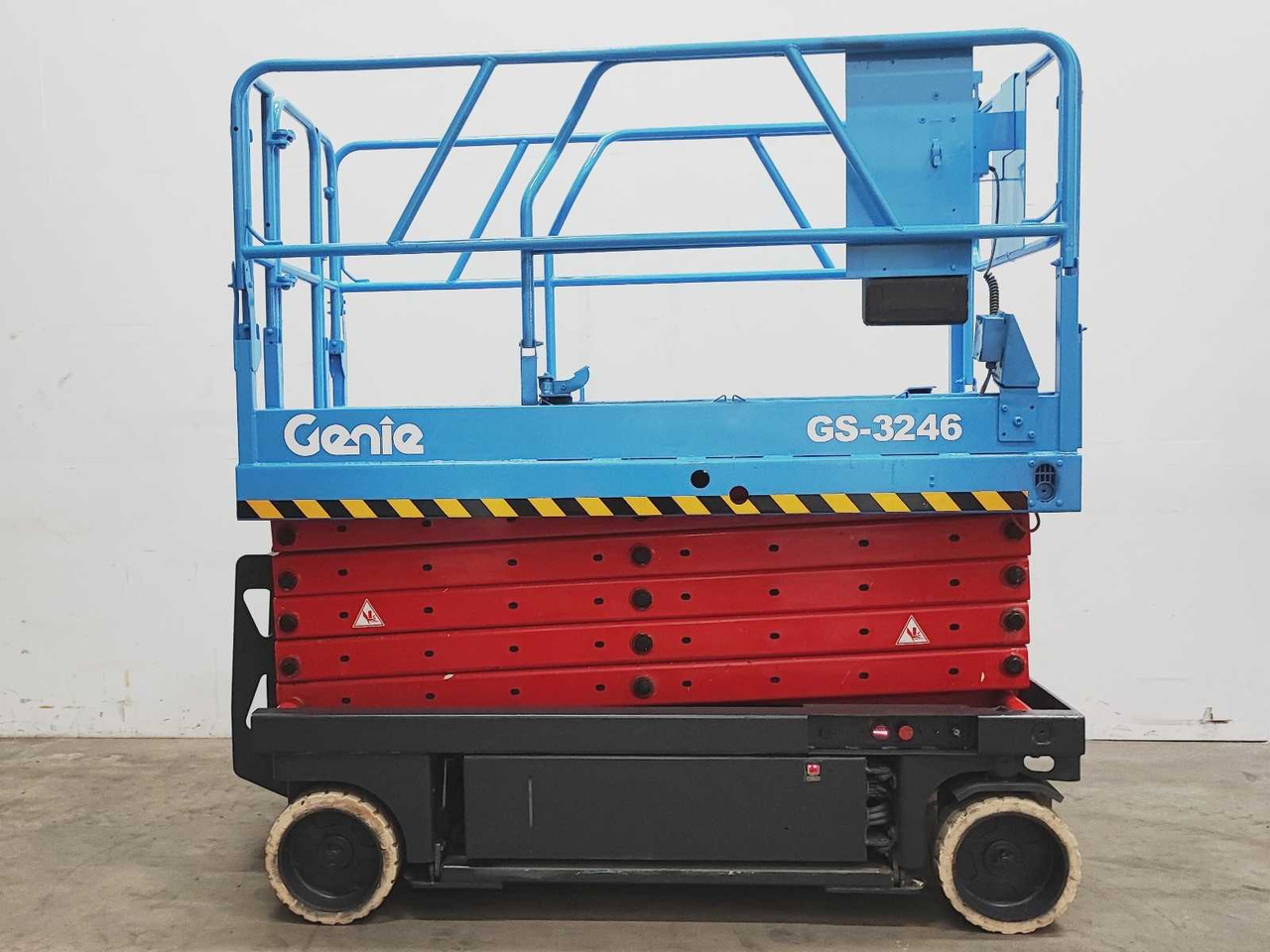 Genie GS-3246 - Aerial platform: picture 1 Genie GS-3246 - Aerial platform: picture 1