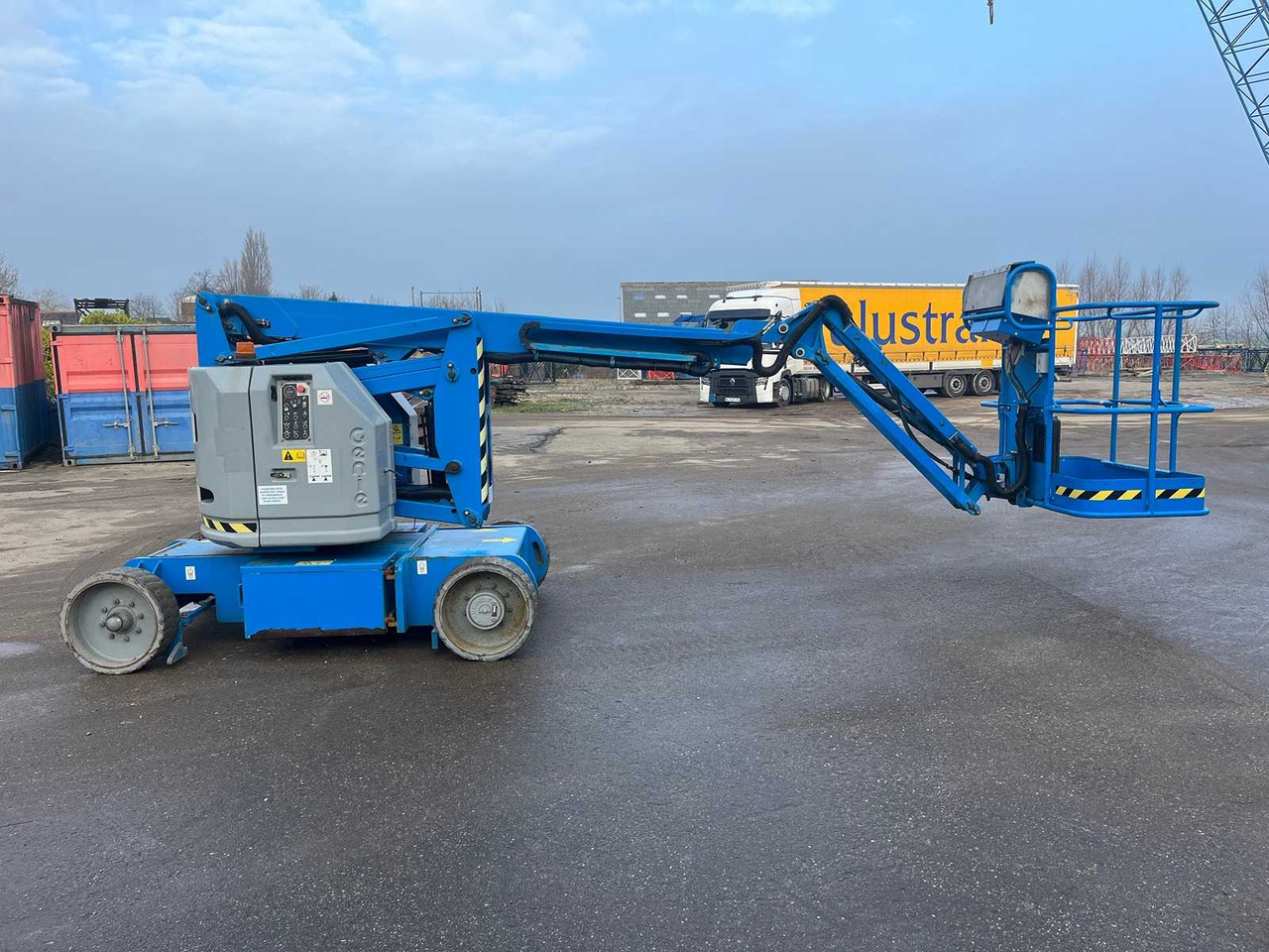 Genie Z34 / 22N - Aerial platform: picture 1 Genie Z34 / 22N - Aerial platform: picture 1