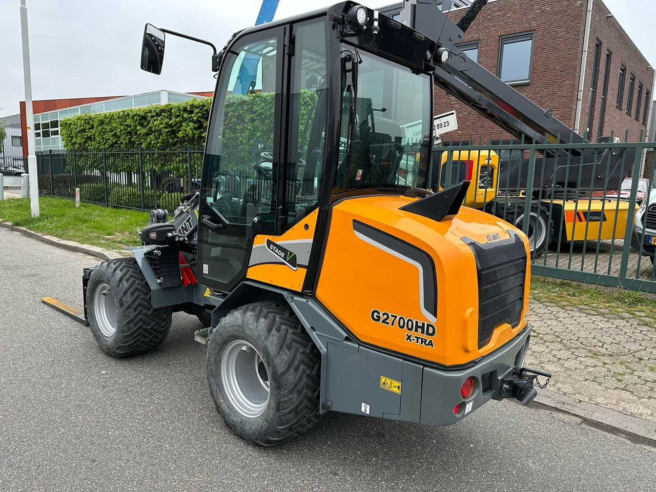 Giant G2700HD X-TRA - Wheel loader: picture 3 Giant G2700HD X-TRA - Wheel loader: picture 3