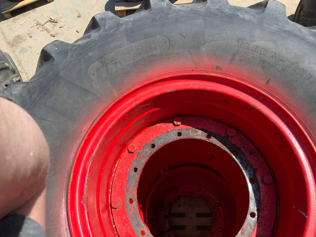 Good Year Super terra -grip - Wheels and tires for Farm tractor: picture 3 Good Year Super terra -grip - Wheels and tires for Farm tractor: picture 3