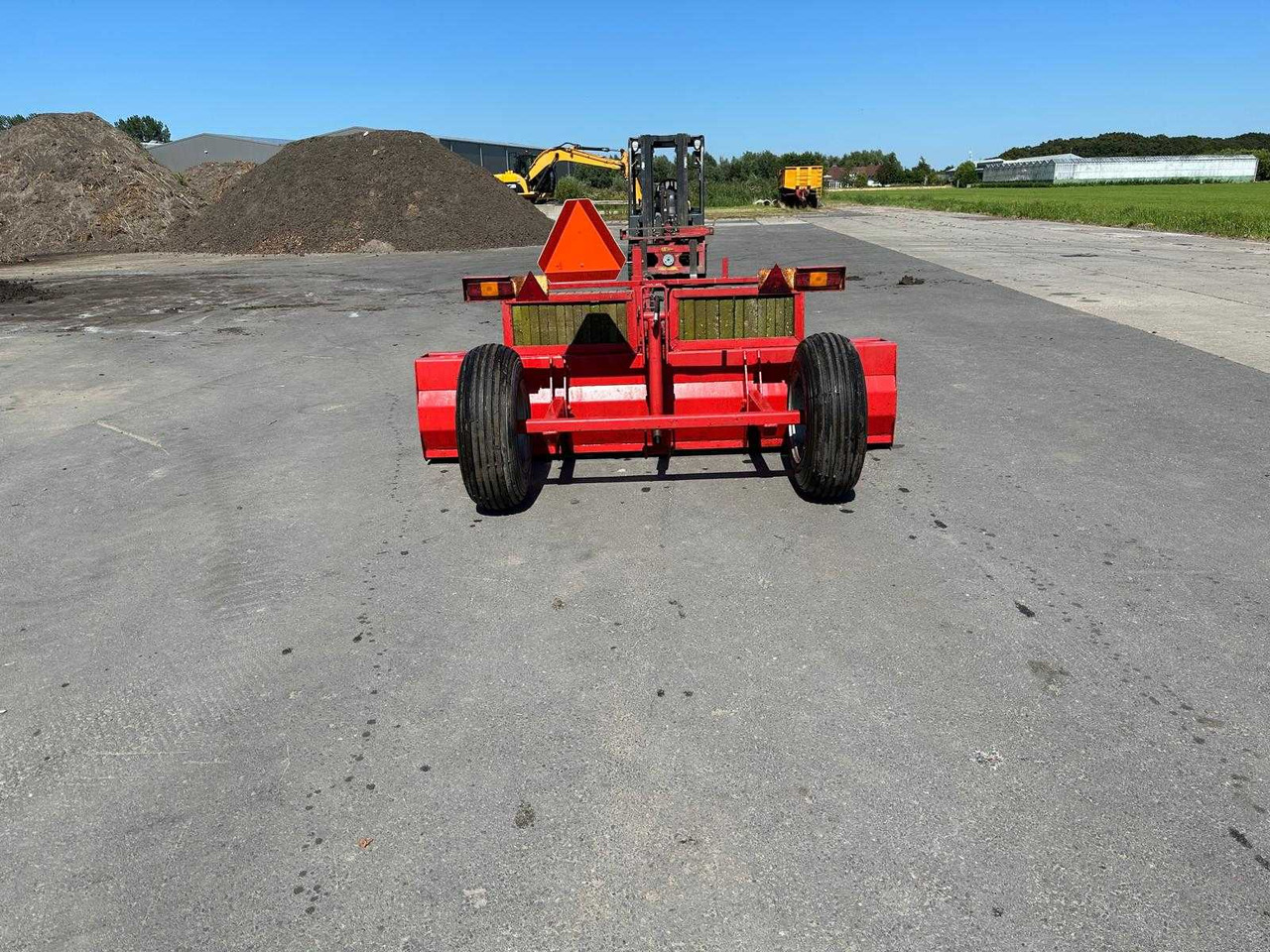Grading box - Soil tillage equipment: picture 3 Grading box - Soil tillage equipment: picture 3