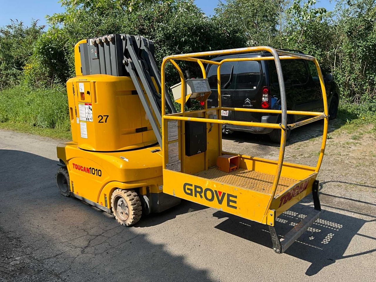 Grove Toucan1010 - Aerial platform: picture 1 Grove Toucan1010 - Aerial platform: picture 1