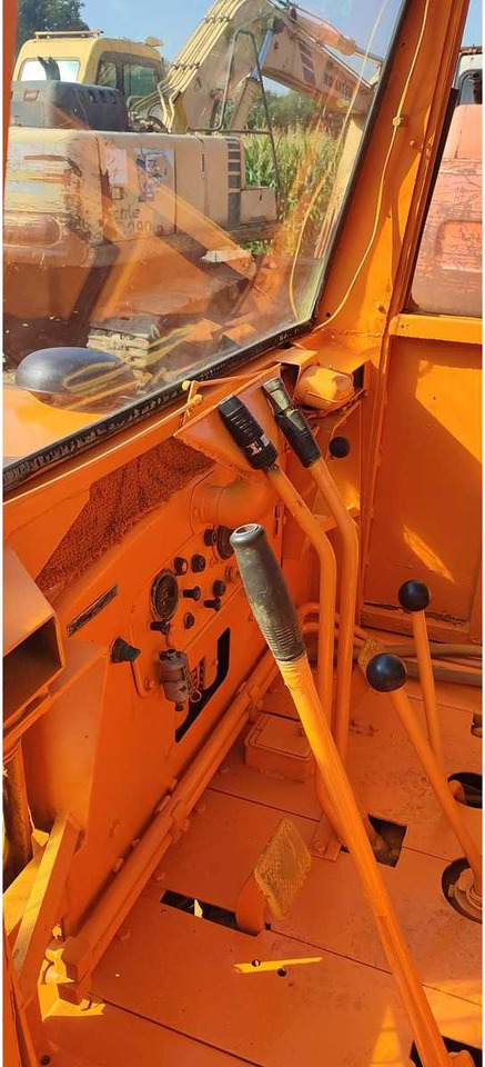 HANOMAG - Crawler excavator: picture 4 HANOMAG - Crawler excavator: picture 4