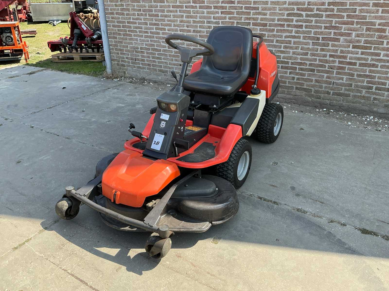 Husqvarna R 418Ts - Garden mower: picture 1 Husqvarna R 418Ts - Garden mower: picture 1