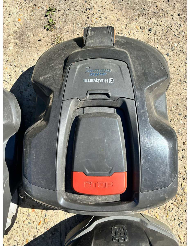 Husqvarna + gardena divers - Garden mower: picture 1 Husqvarna + gardena divers - Garden mower: picture 1