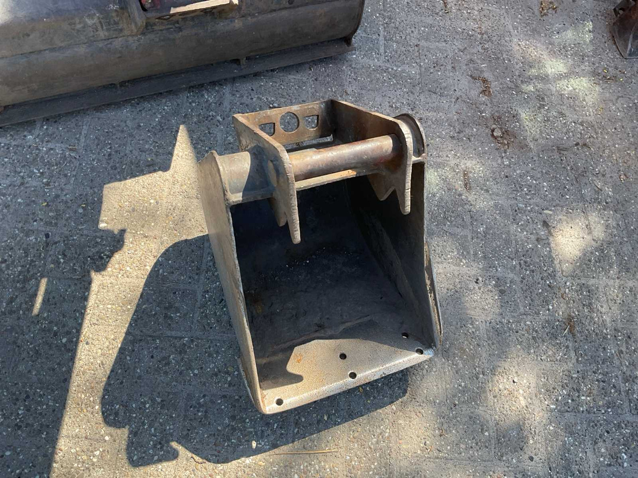 Hyundai Excabator Robex R18-9AK - Crawler excavator: picture 5 Hyundai Excabator Robex R18-9AK - Crawler excavator: picture 5