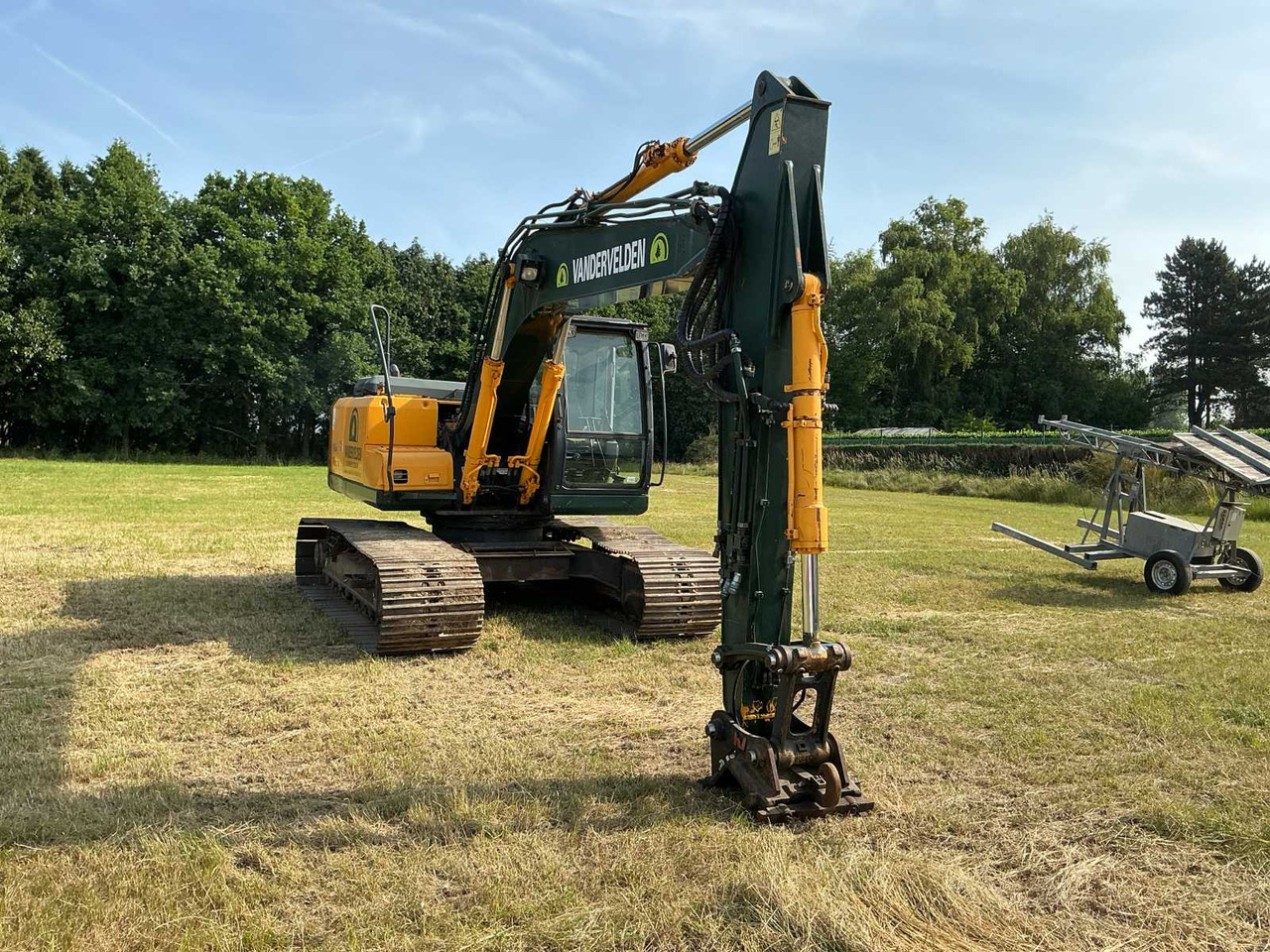 Hyundai ROBEX180LC-7A - Crawler excavator: picture 3 Hyundai ROBEX180LC-7A - Crawler excavator: picture 3