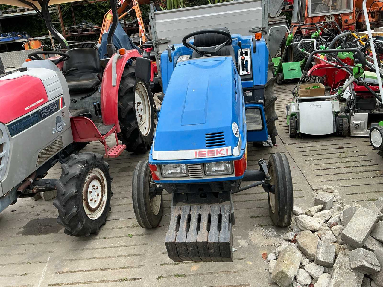 Iseki Landhope 185 - Compact tractor: picture 2 Iseki Landhope 185 - Compact tractor: picture 2