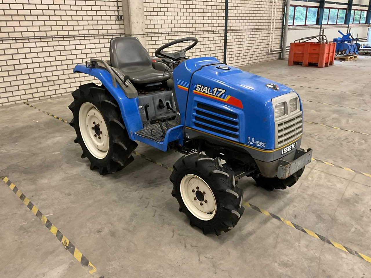 Iseki Sail 17 U-dx - Compact tractor: picture 4 Iseki Sail 17 U-dx - Compact tractor: picture 4