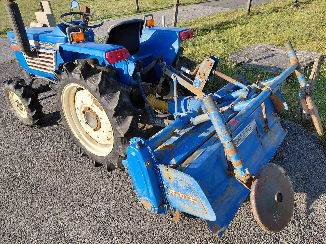 Iseki TU1900 - Compact tractor: picture 2 Iseki TU1900 - Compact tractor: picture 2
