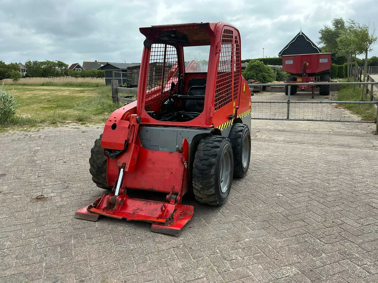 JCB 160 robot - Skid steer loader: picture 2 JCB 160 robot - Skid steer loader: picture 2
