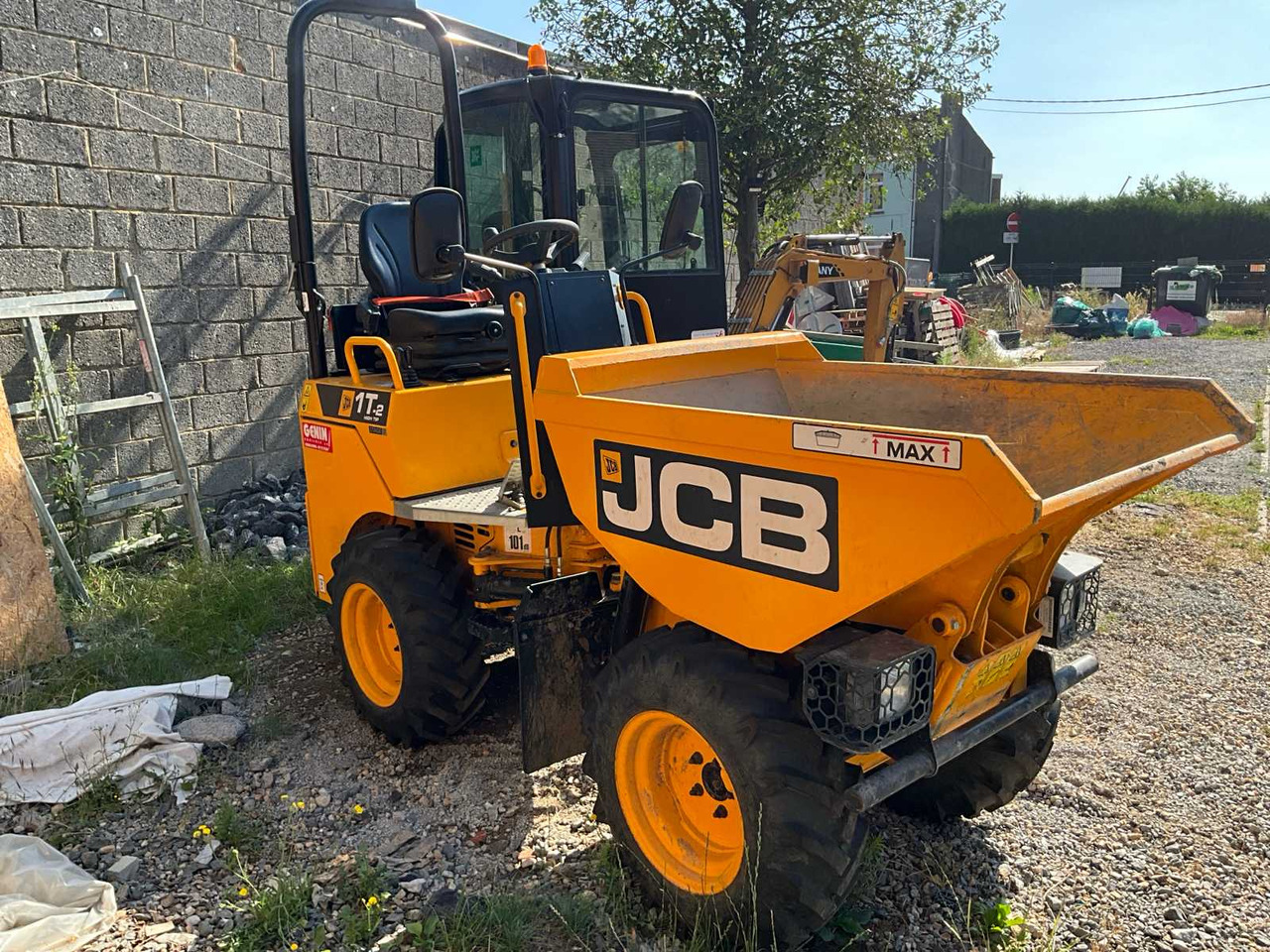 JCB 1T-2 high tip 1THT5 - Dumper: picture 3 JCB 1T-2 high tip 1THT5 - Dumper: picture 3