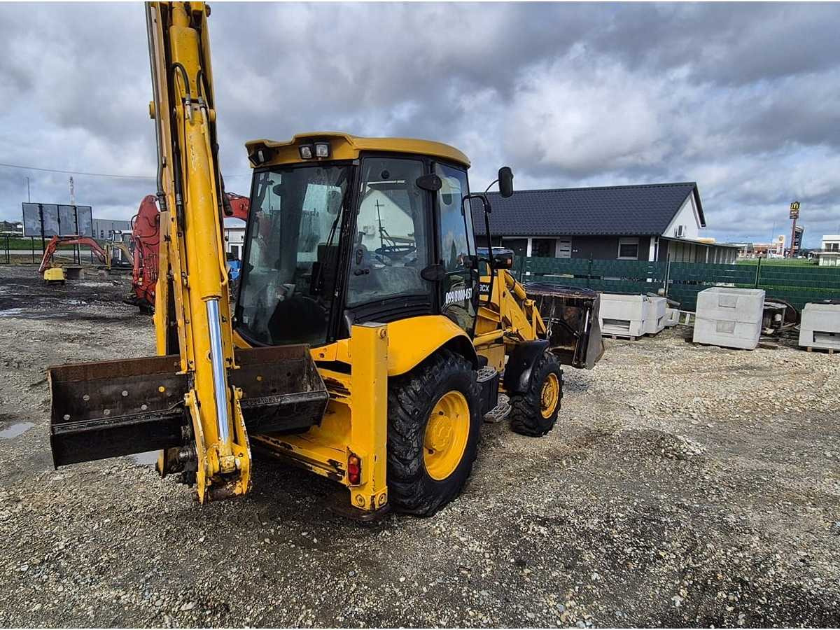 JCB 3CX-4T - Backhoe loader: picture 2 JCB 3CX-4T - Backhoe loader: picture 2