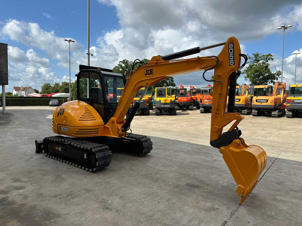 JCB 8056 - Crawler excavator: picture 3 JCB 8056 - Crawler excavator: picture 3
