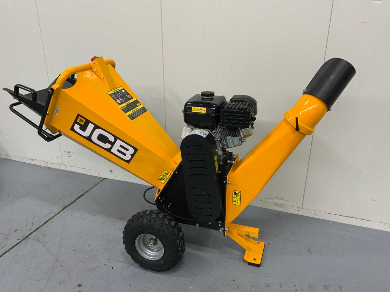 JCB CH75100P - Wood chipper: picture 4 JCB CH75100P - Wood chipper: picture 4