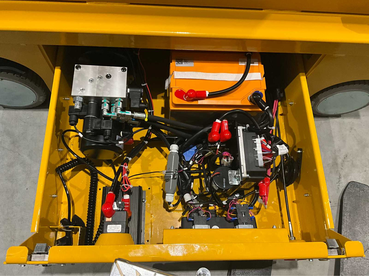 JD Equipment 76XEN - Aerial platform: picture 5 JD Equipment 76XEN - Aerial platform: picture 5