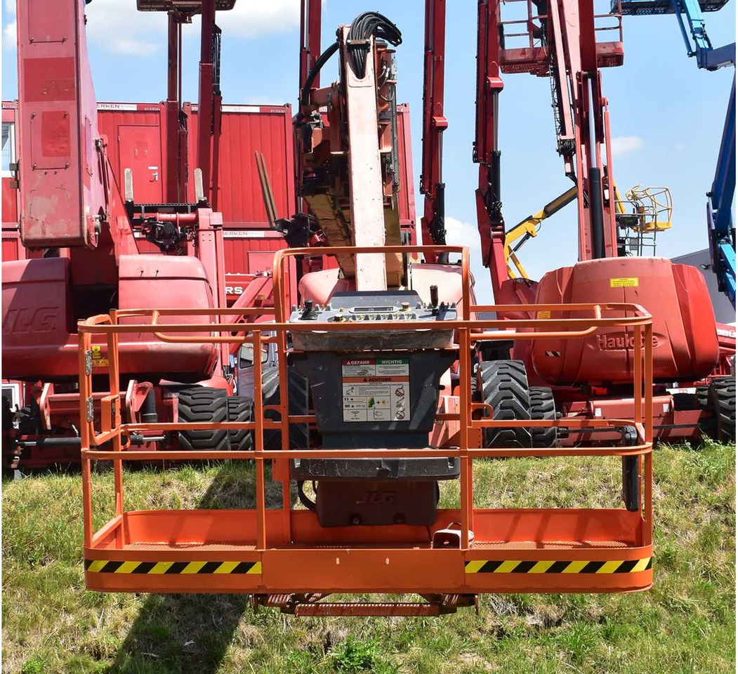 JLG 1350SJP - Aerial platform: picture 3 JLG 1350SJP - Aerial platform: picture 3