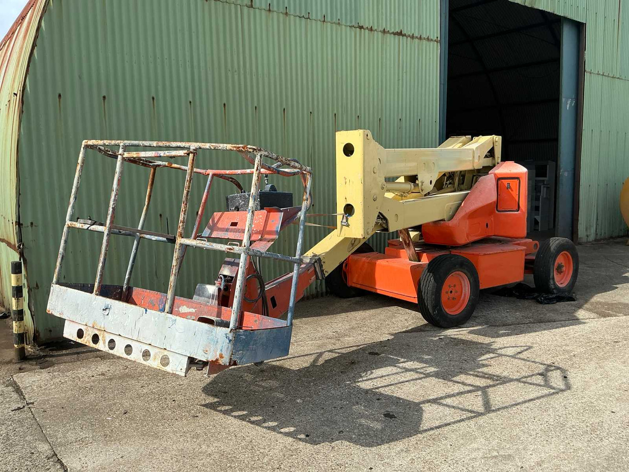 JLG 45 Electric - Aerial platform: picture 2 JLG 45 Electric - Aerial platform: picture 2