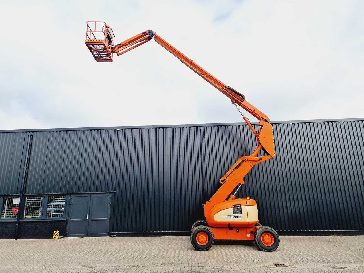 JLG 600 AJ - Aerial platform: picture 5 JLG 600 AJ - Aerial platform: picture 5