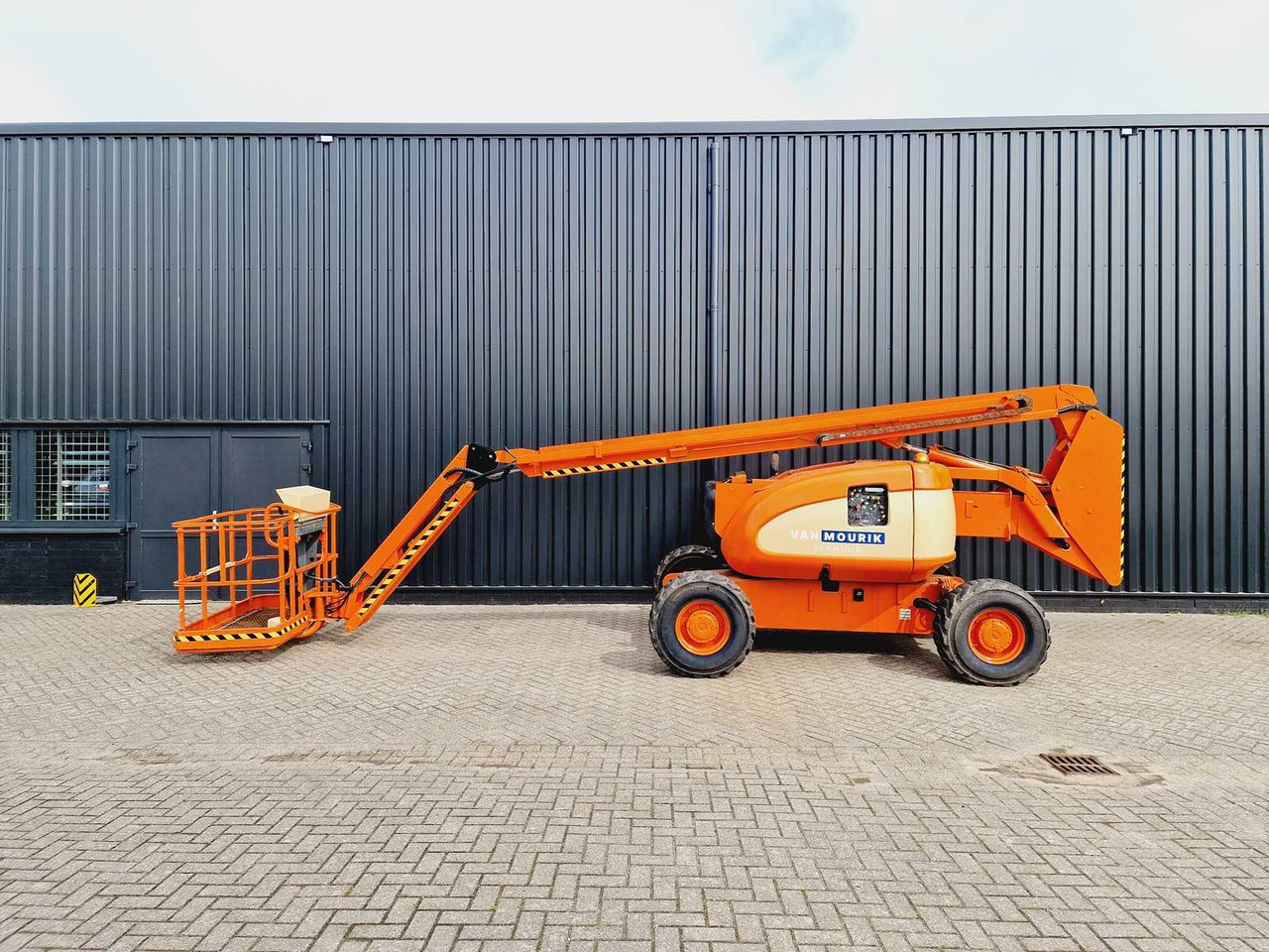 JLG 600 AJ - Aerial platform: picture 2 JLG 600 AJ - Aerial platform: picture 2
