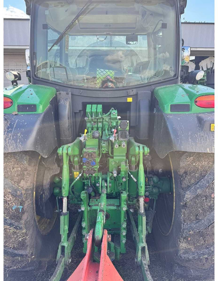 JOHN DEERE 6155R - Farm tractor: picture 5 JOHN DEERE 6155R - Farm tractor: picture 5