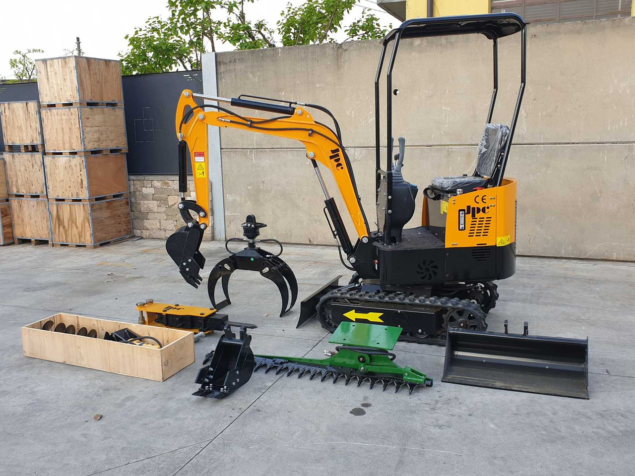 JPC - Mini excavator: picture 1 JPC - Mini excavator: picture 1