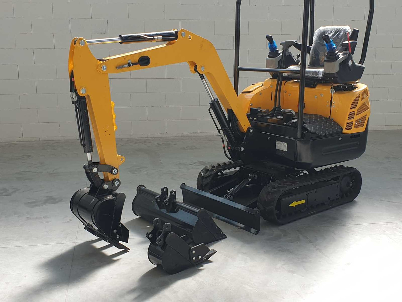 JPC - Mini excavator: picture 3 JPC - Mini excavator: picture 3