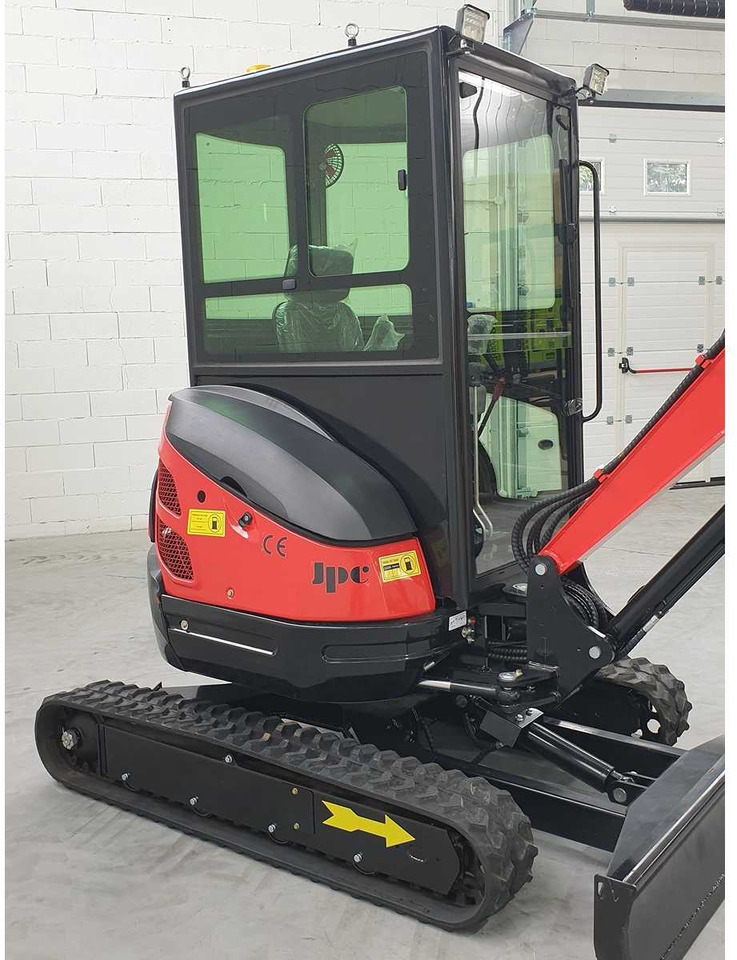 JPC - Mini excavator: picture 4 JPC - Mini excavator: picture 4
