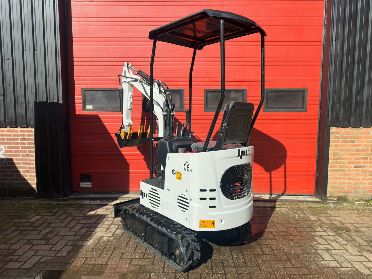 JPC KV12 - Mini excavator: picture 5 JPC KV12 - Mini excavator: picture 5