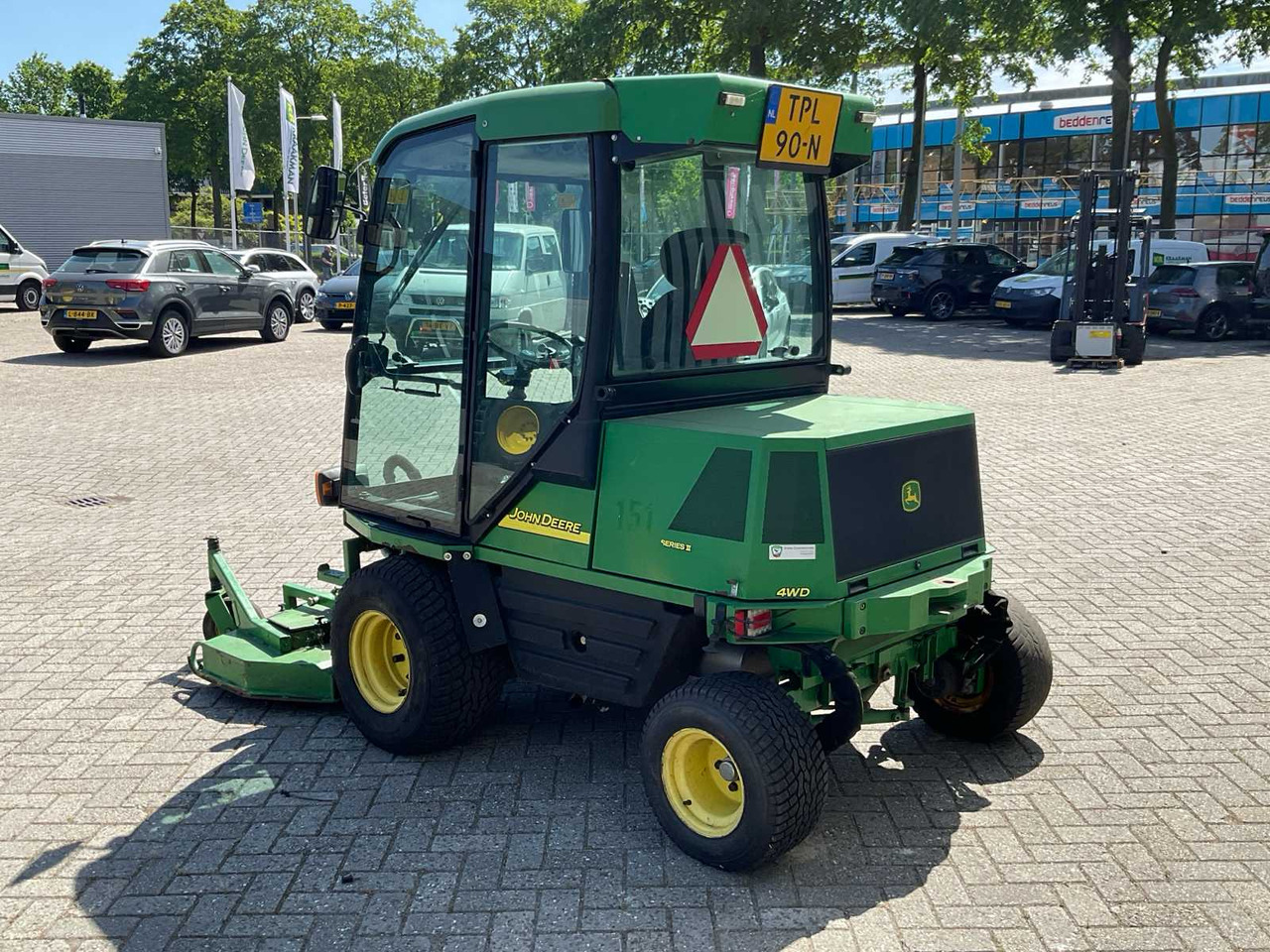 John Deere 1505 - Garden mower: picture 5 John Deere 1505 - Garden mower: picture 5