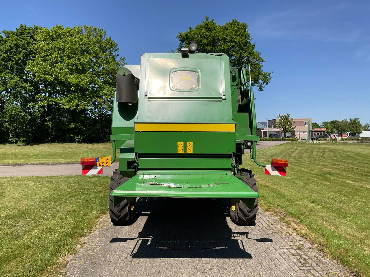 John Deere 2056 - Combine harvester: picture 4 John Deere 2056 - Combine harvester: picture 4