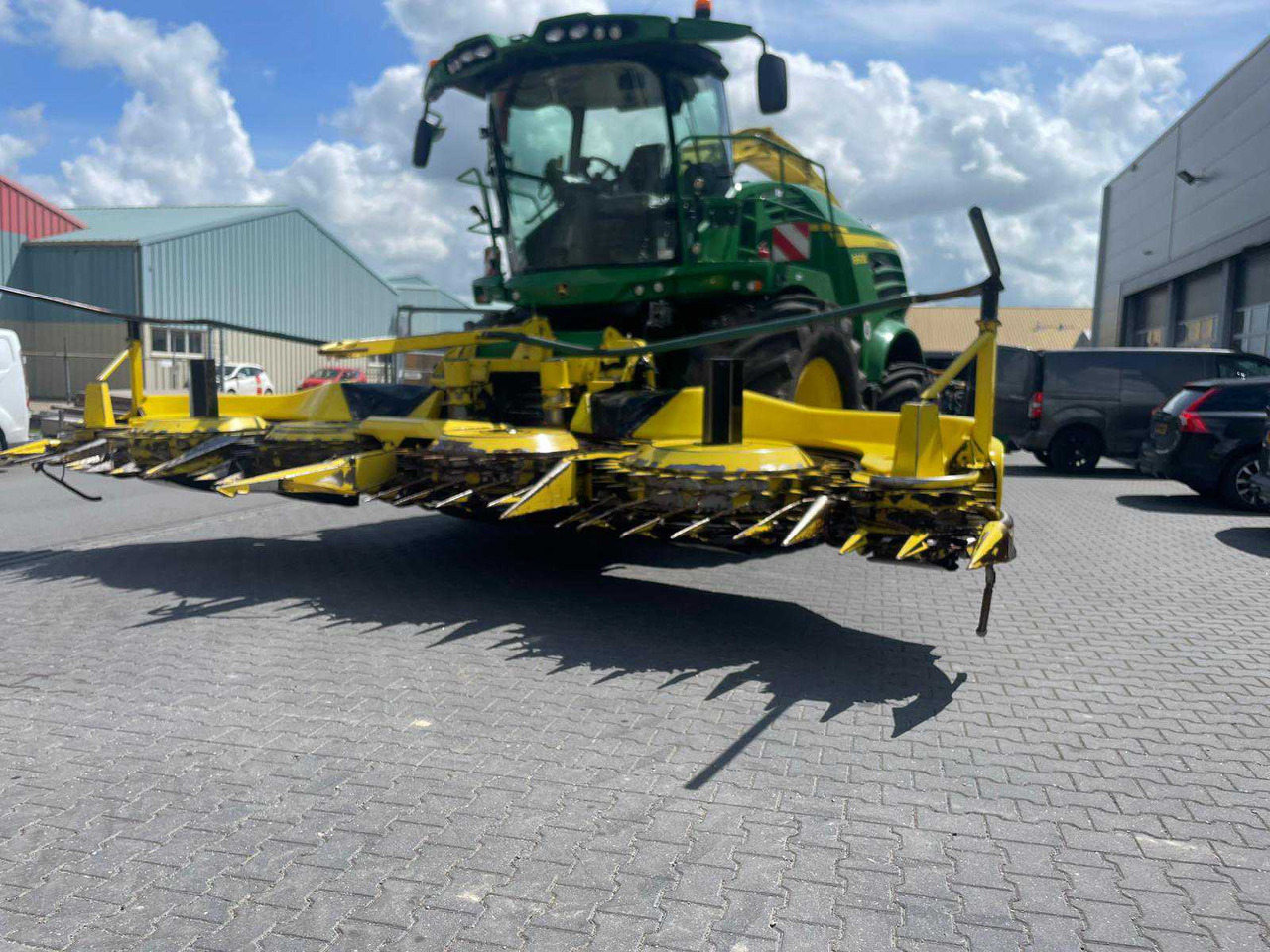 John Deere 475 Plus - Forage harvester: picture 2 John Deere 475 Plus - Forage harvester: picture 2