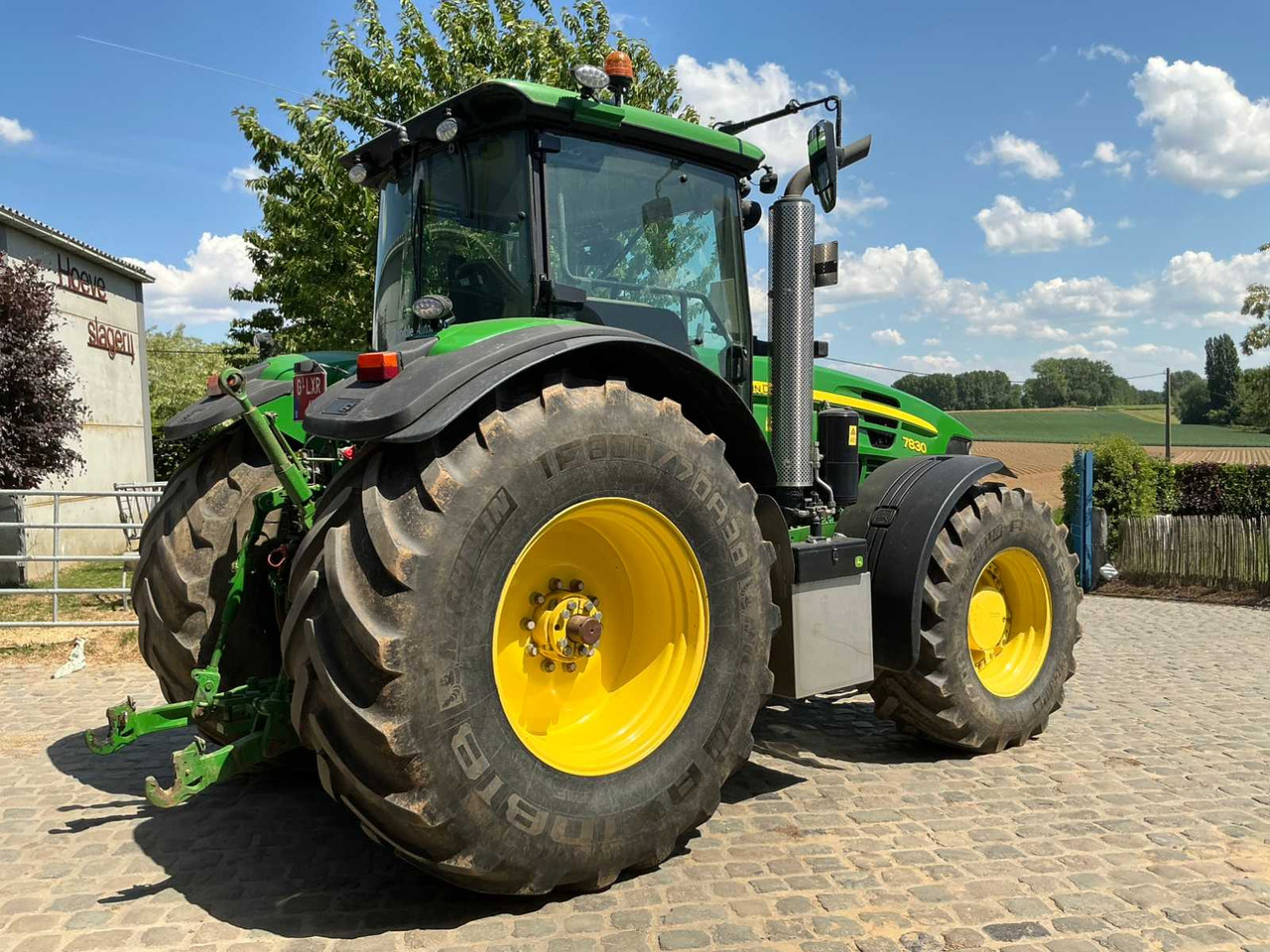 John Deere MR 7830 - Farm tractor: picture 3 John Deere MR 7830 - Farm tractor: picture 3