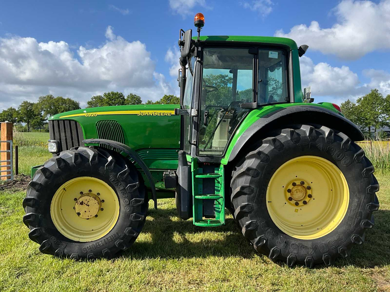John deere 6920 AS - Farm tractor: picture 5 John deere 6920 AS - Farm tractor: picture 5