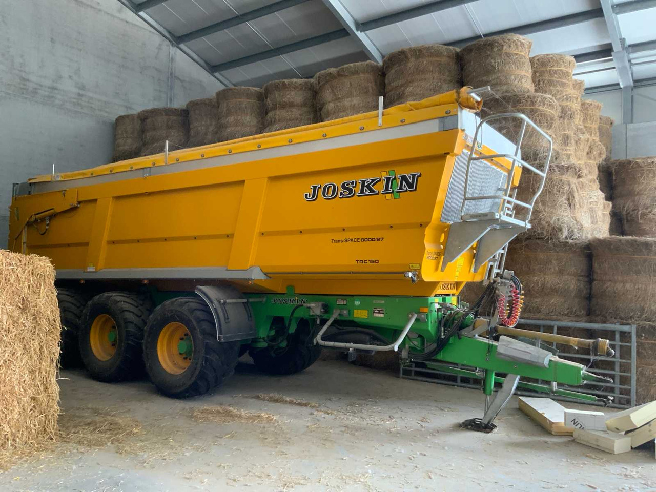 Joskin Triden Trans-Space 8000/27 - Farm tipping trailer/ Dumper: picture 4 Joskin Triden Trans-Space 8000/27 - Farm tipping trailer/ Dumper: picture 4