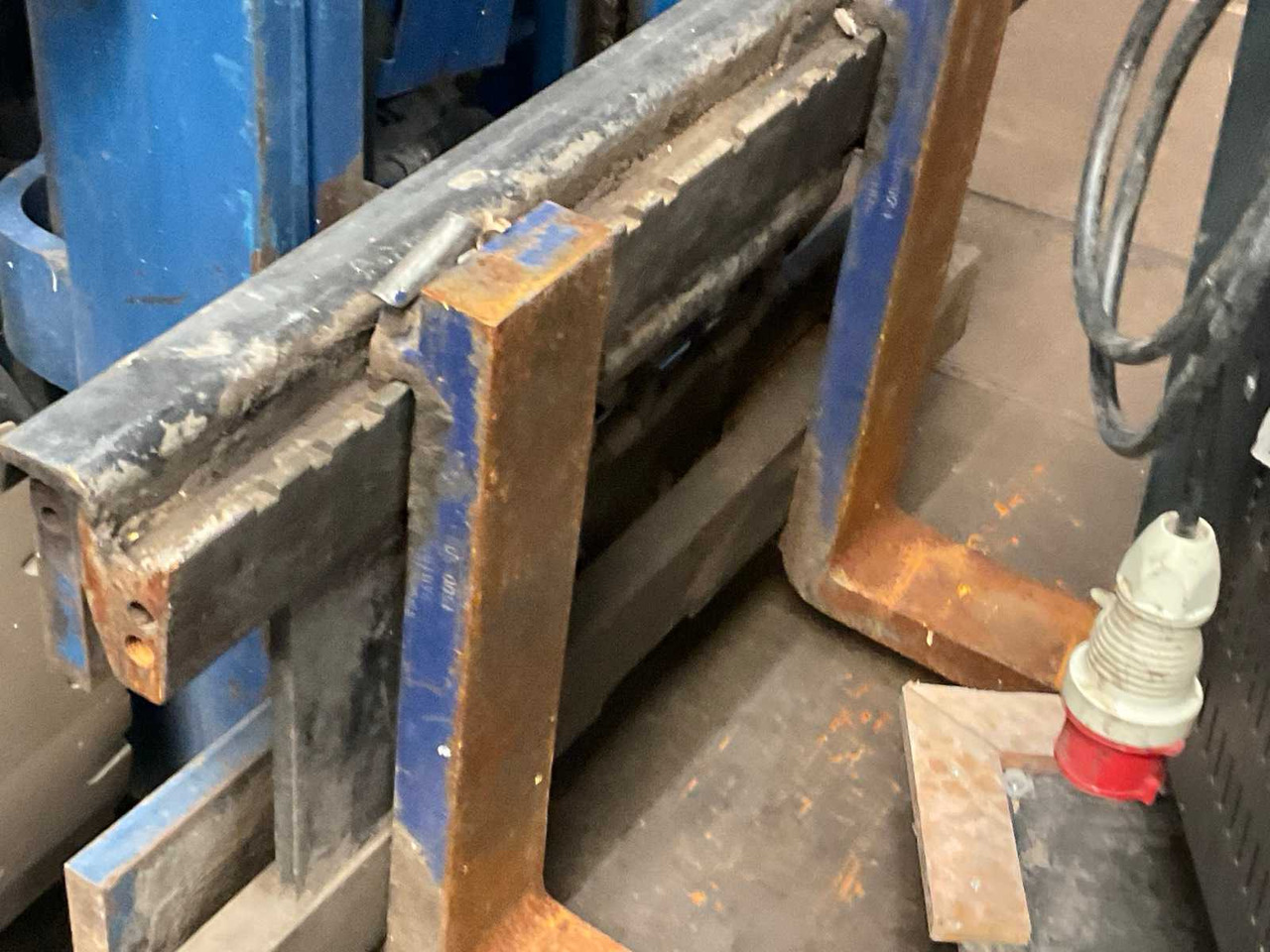 KOMATSU FORKLIFT - Forklift: picture 5 KOMATSU FORKLIFT - Forklift: picture 5