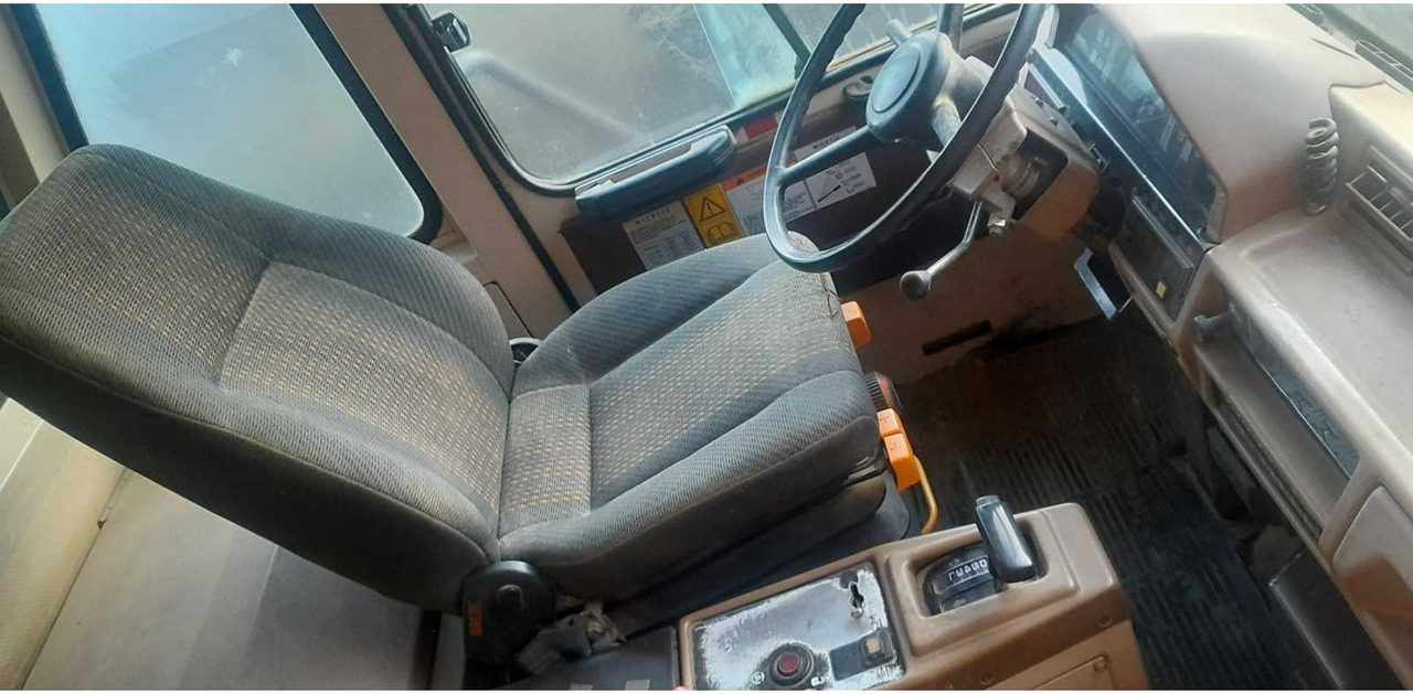 KOMATSU HD405-6 - Dumper: picture 5 KOMATSU HD405-6 - Dumper: picture 5