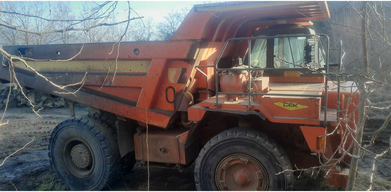 KOMATSU HD405-6 - Dumper: picture 3 KOMATSU HD405-6 - Dumper: picture 3