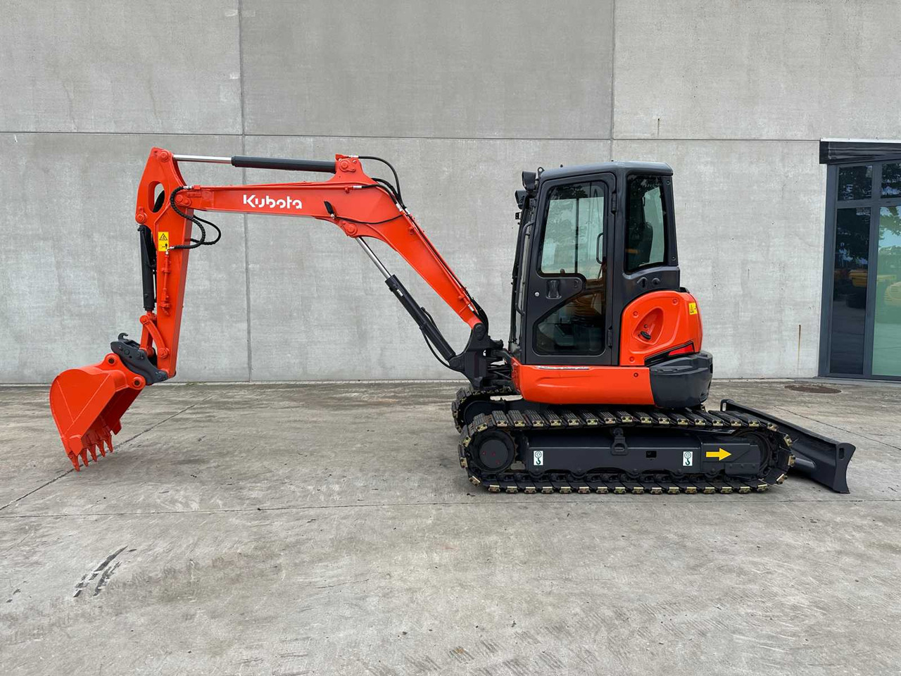 Crawler excavator KUBOTA KX163-5: picture 7
