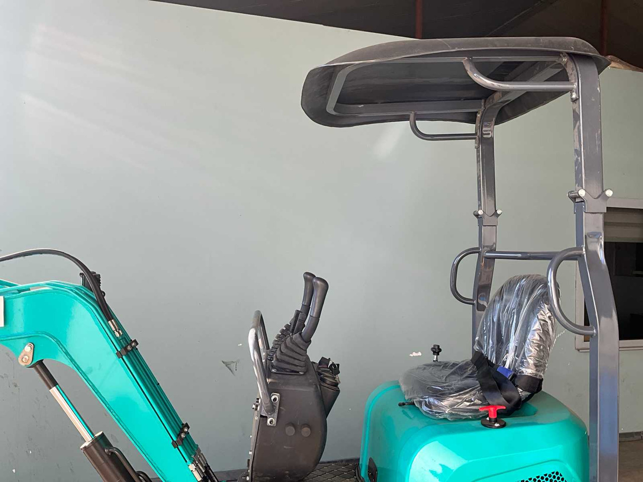 Katco Q13 Power + - Mini excavator: picture 3 Katco Q13 Power + - Mini excavator: picture 3