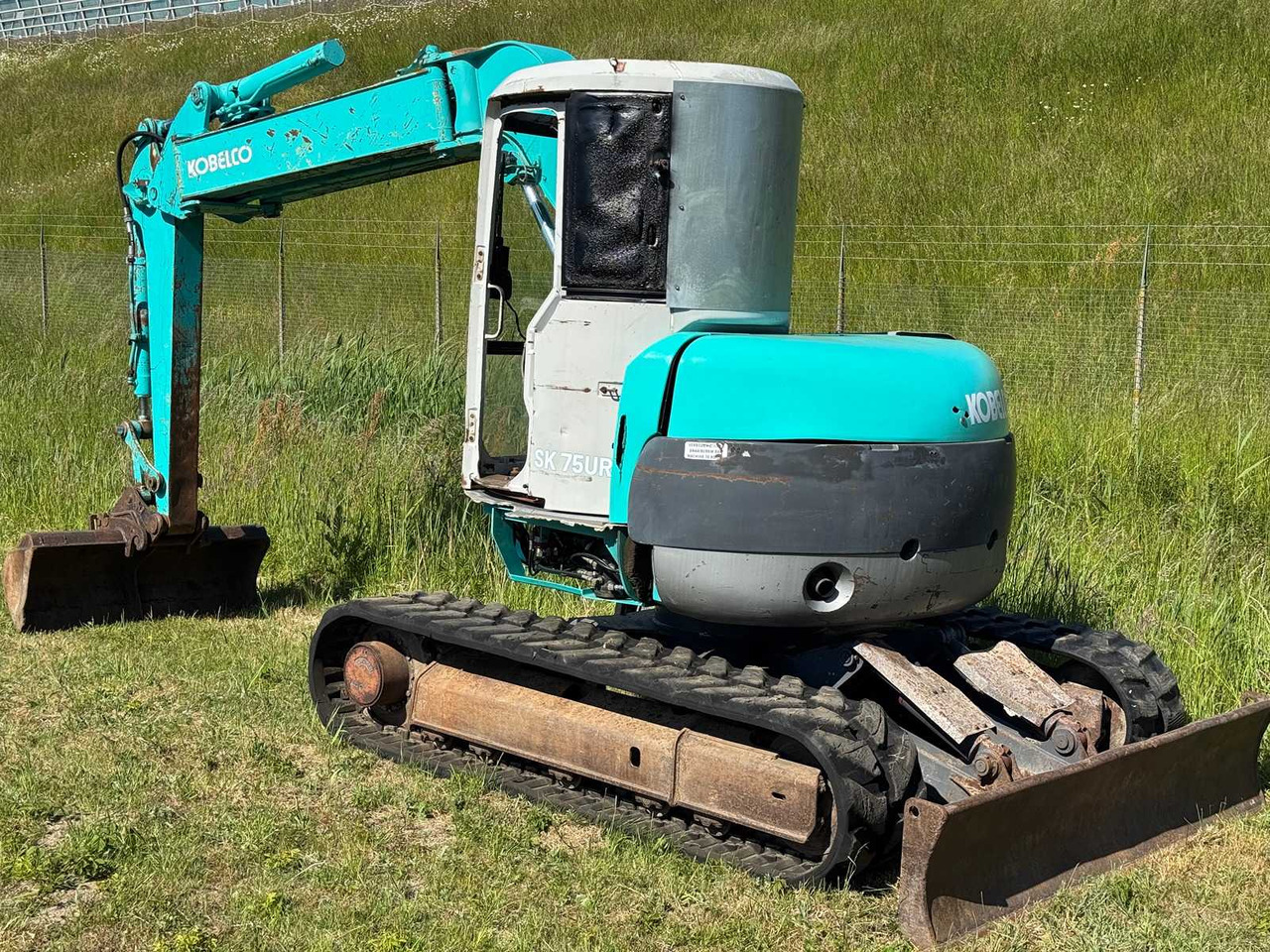 Kobelco SK75UR - Crawler excavator: picture 3 Kobelco SK75UR - Crawler excavator: picture 3