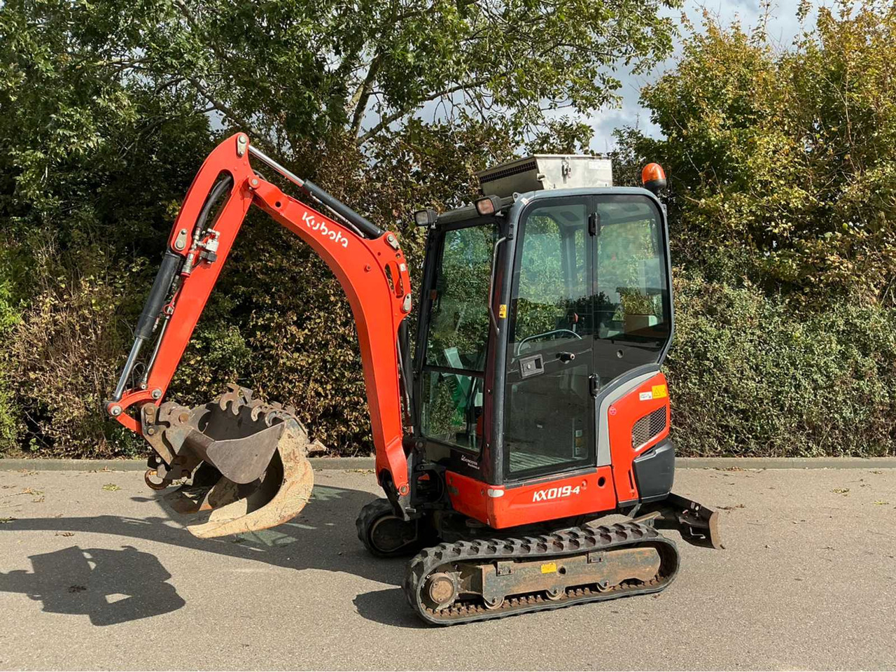 Kubota KX019-4 - Mini excavator: picture 2 Kubota KX019-4 - Mini excavator: picture 2