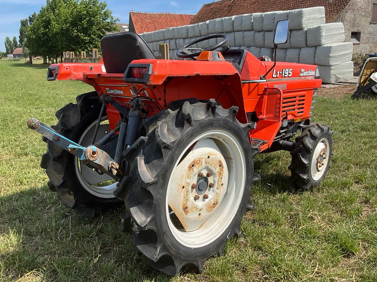 Kubota L1-195 - Compact tractor: picture 5 Kubota L1-195 - Compact tractor: picture 5