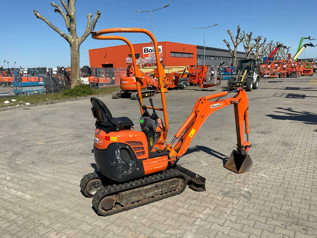 Kubota U10-3 - Mini excavator: picture 3 Kubota U10-3 - Mini excavator: picture 3